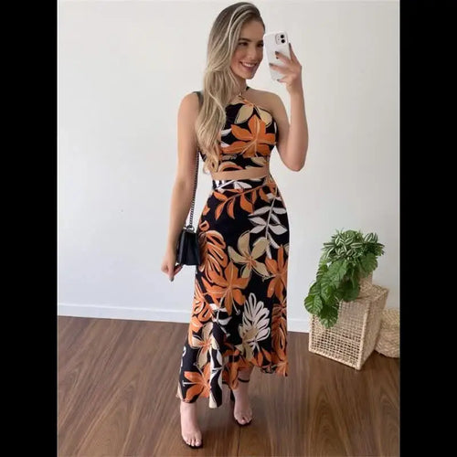 Tweedelige botanische set: haltertop en midirok Venzali